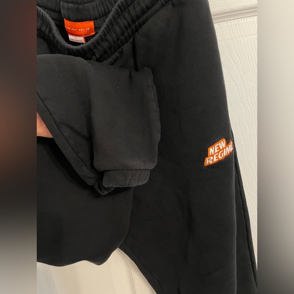 ATELIER NEW REGIME SWEAT PANTS - Picture 6 of 8